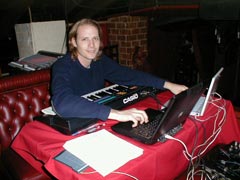 2004_03_01_005v.jpg (11475 バイト)